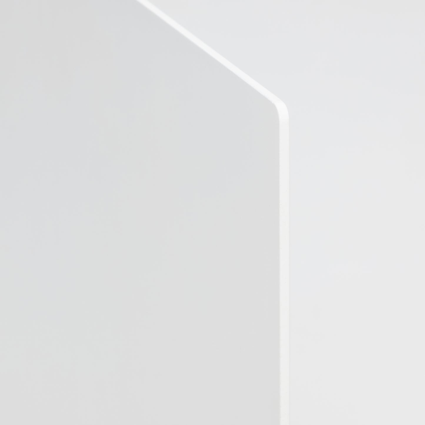 İşletmeye özel renk ve logoyla hazırlanmış kare tabela.