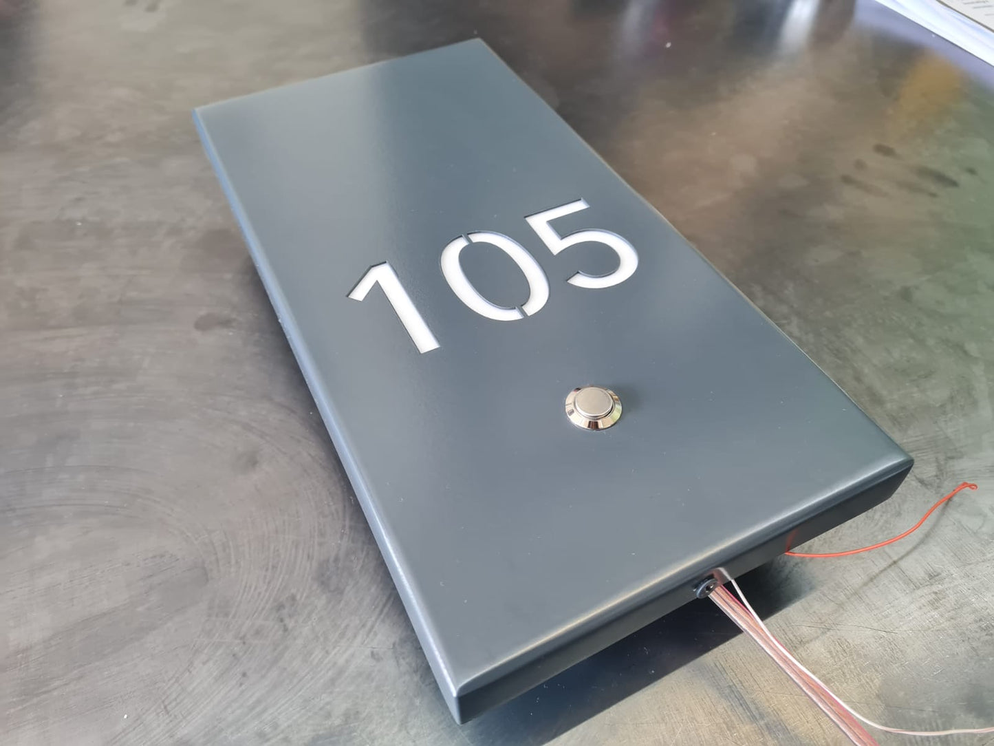 Antrasit metal gövdeli oda numarası ve zil butonu paneli