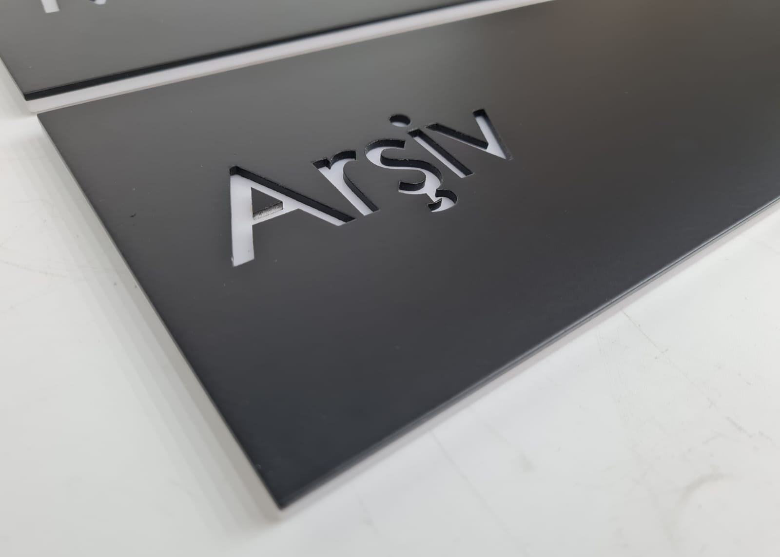 Arşiv odası için profesyonel ofis kapı levhası.