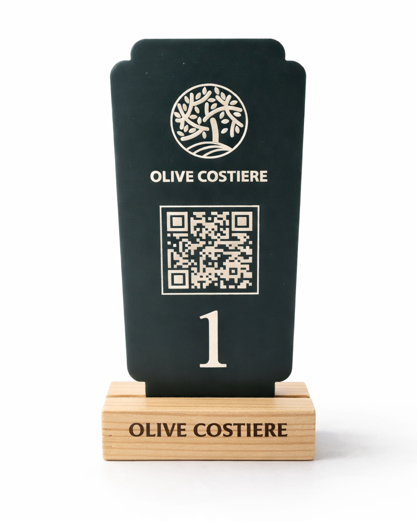 Kişisel logo baskılı QR kod menü standı ahşap tabanlı tasarım