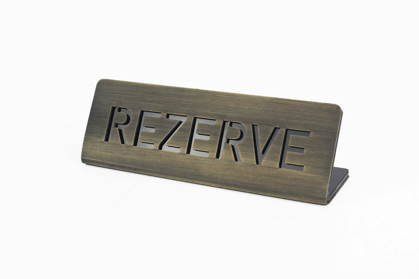 Antik eskitme görünümlü metal rezerve tabelası, restoran ve kafe masaları için şık rezervasyon levhası.
