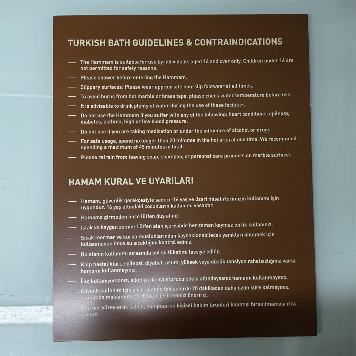 Otel hamam alanları için Türkçe ve İngilizce kullanım kuralları bilgilendirme panosu