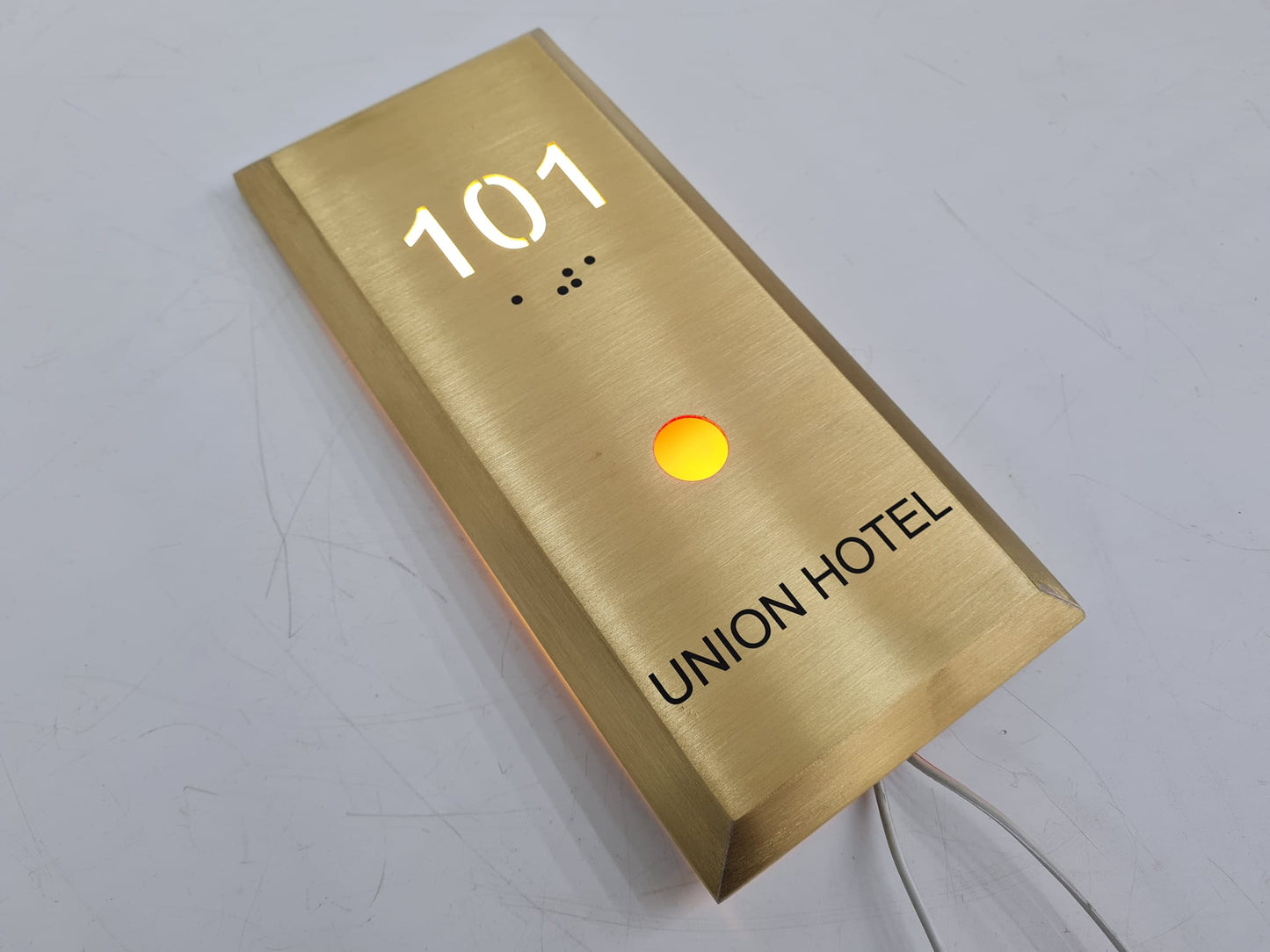 LED aydınlatmalı otel oda kapı numarası ve kişiselleştirilebilir tabela