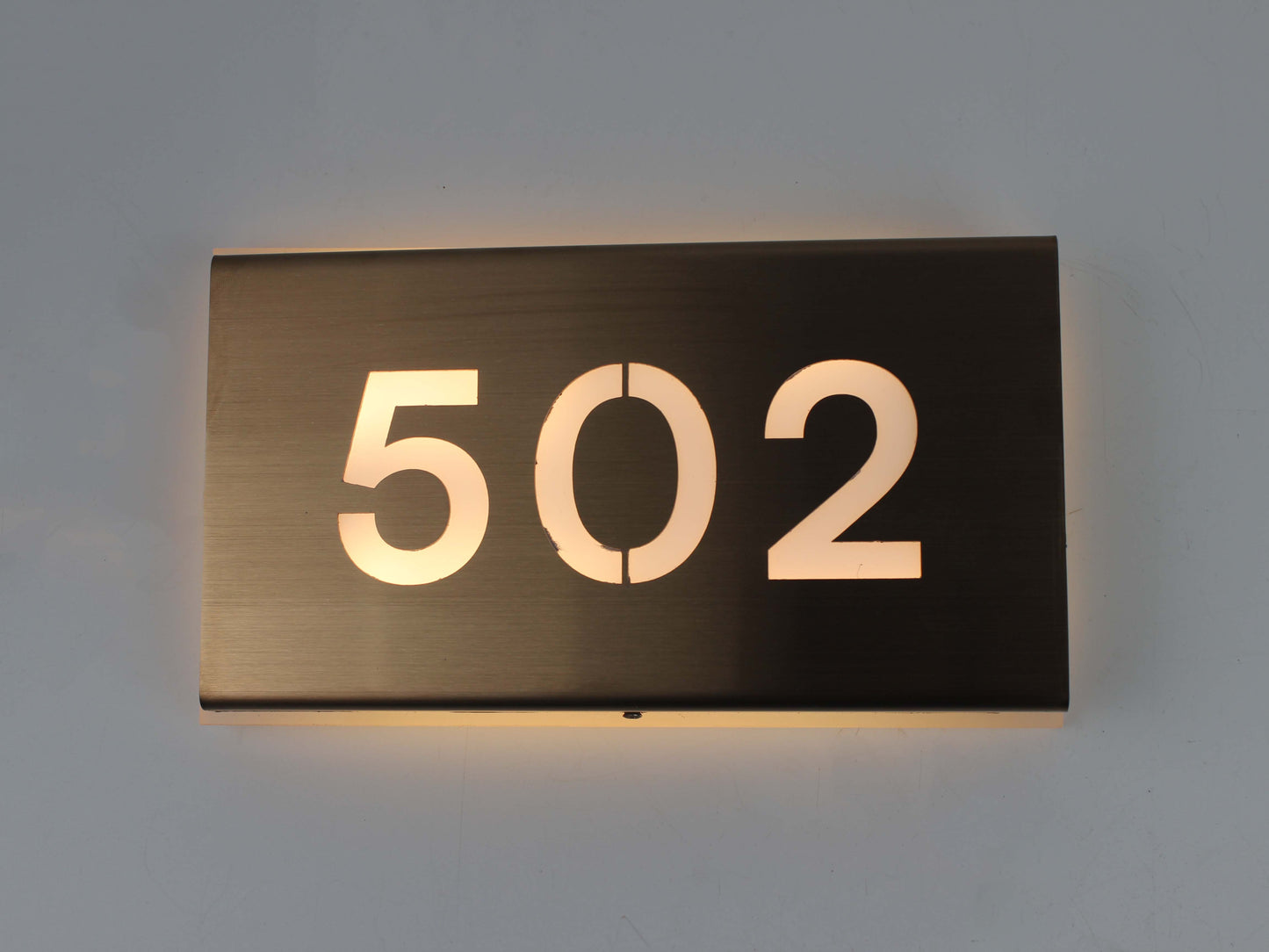 Otel oda kapısı için LED aydınlatmalı numara levhası