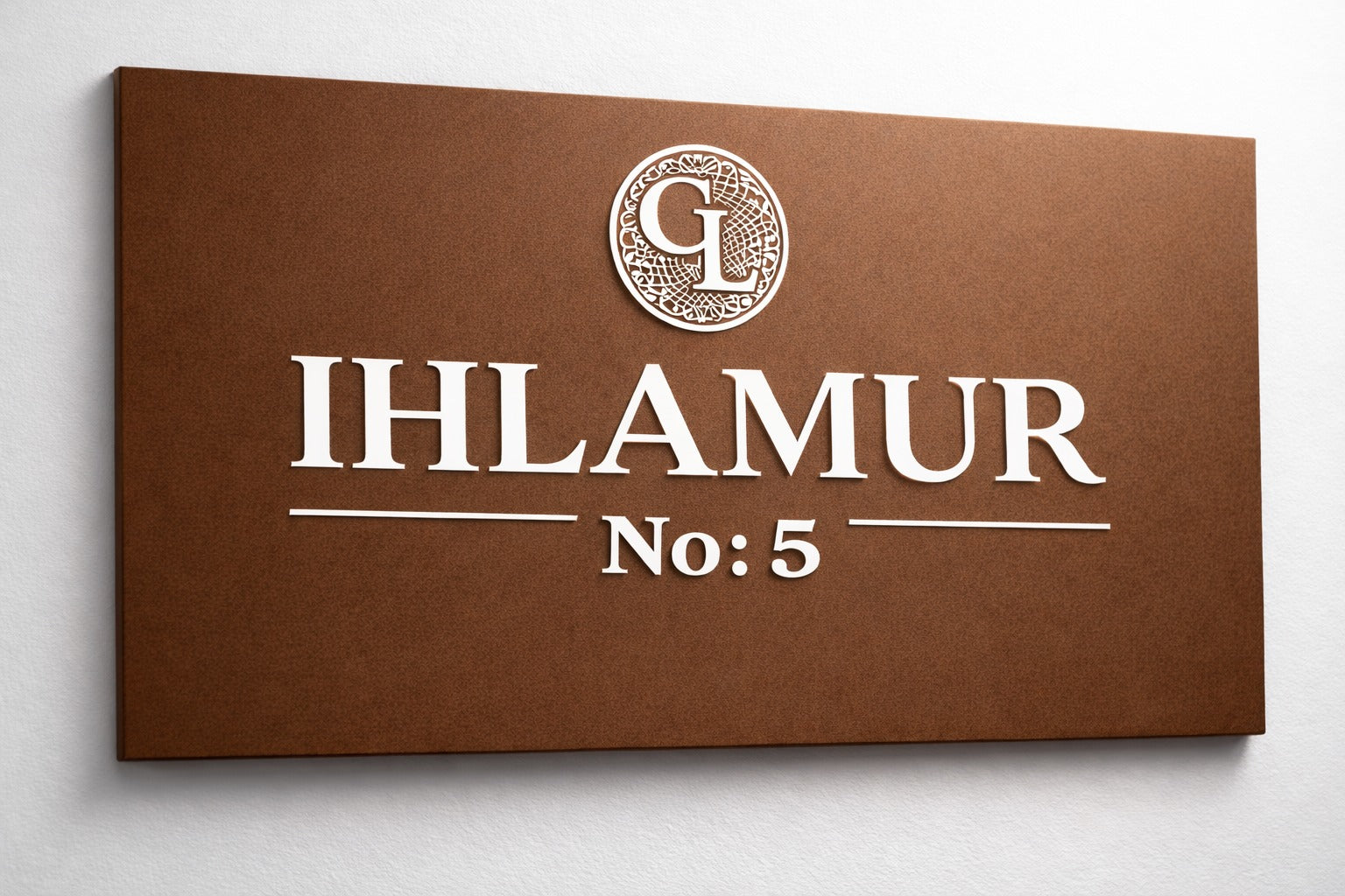 İstenilen RAL renginde üretilebilen özel tasarım alüminyum bina isimliği