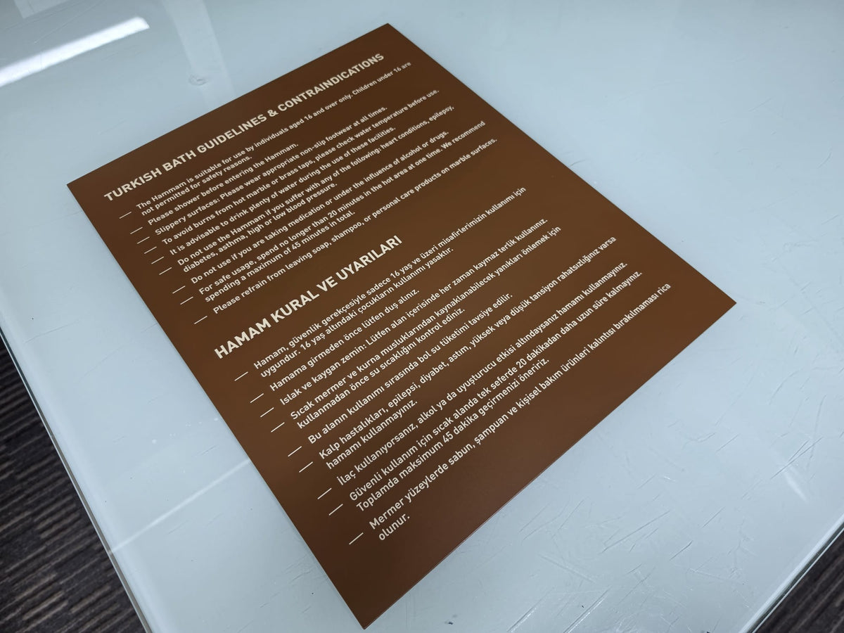 Otel ve spa sauna alanları için güvenlik kuralları ve kullanım talimatı panosu