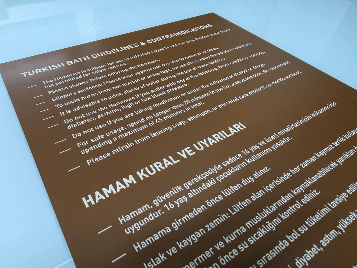 UV baskılı metal yüzey üzerine özel içerikle hazırlanan uyarı ve bilgilendirme panosu